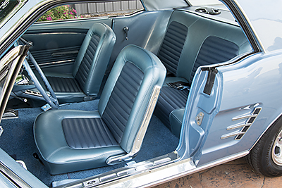 Kristi's interior in her 67 Mustang.